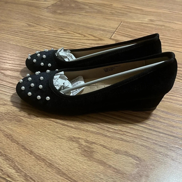 NEW Salon Studio Wedge Heels 8.5 - Picture 3 of 5